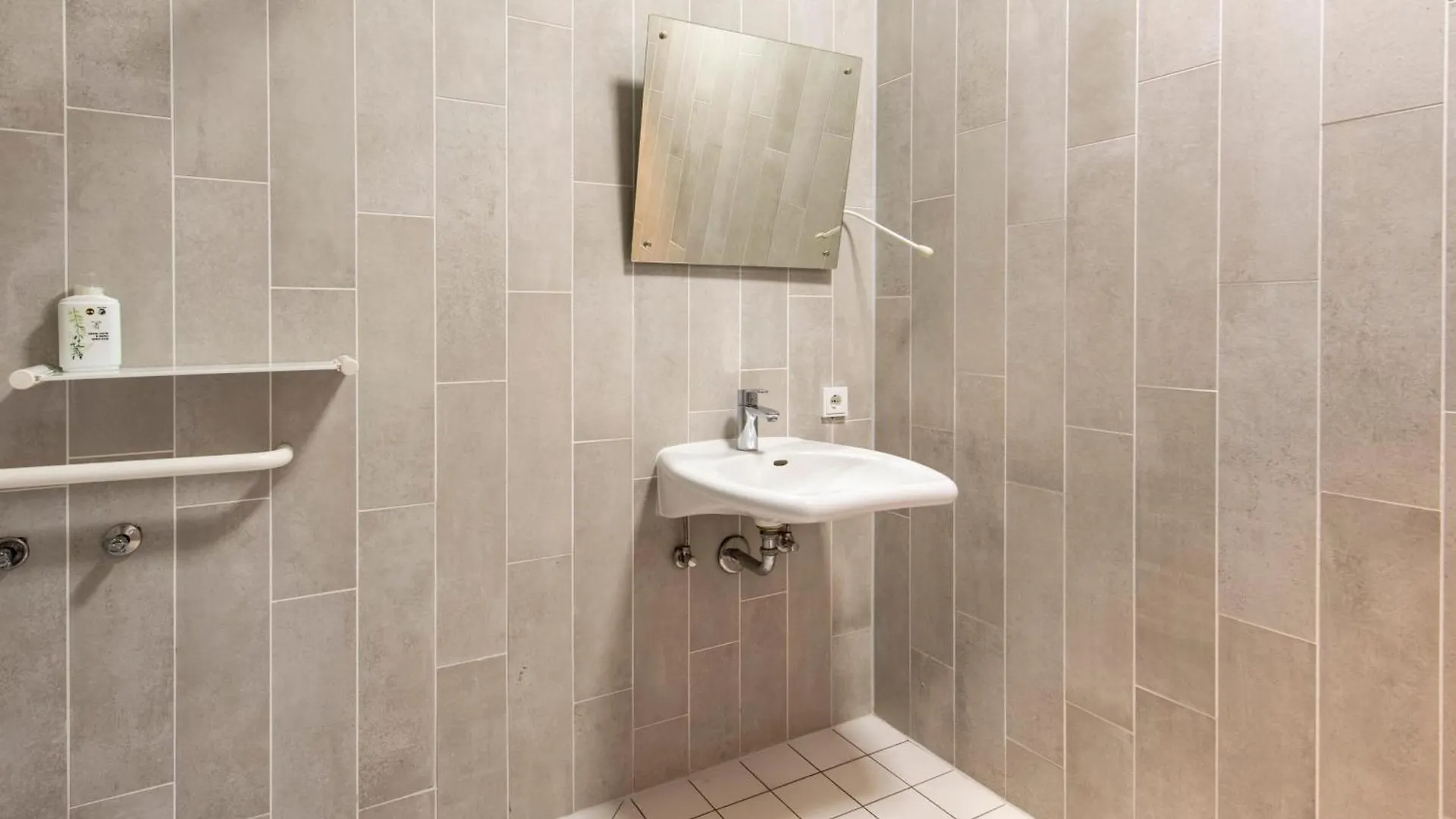 B&B Hotel München City-West 3*, Múnich Alemania